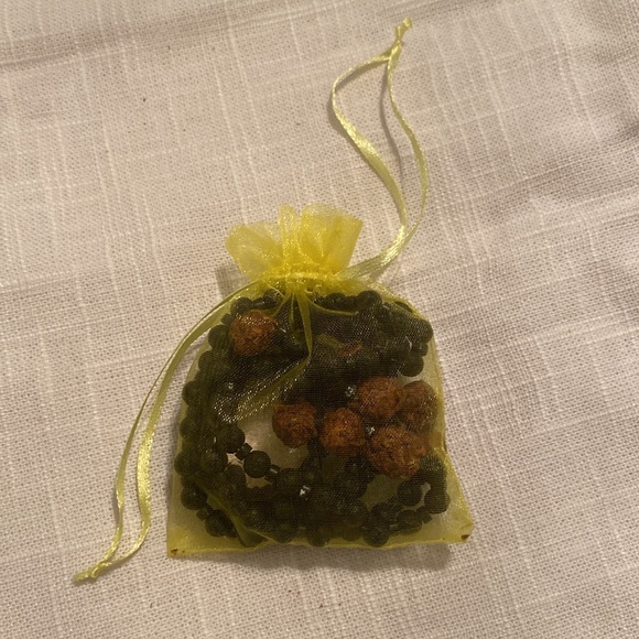 Handmade Meditation Necklace, Dried flower beads also made by me 🫶 - Picture 6 of 6